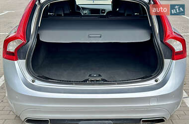 Универсал Volvo V60 2014 в 