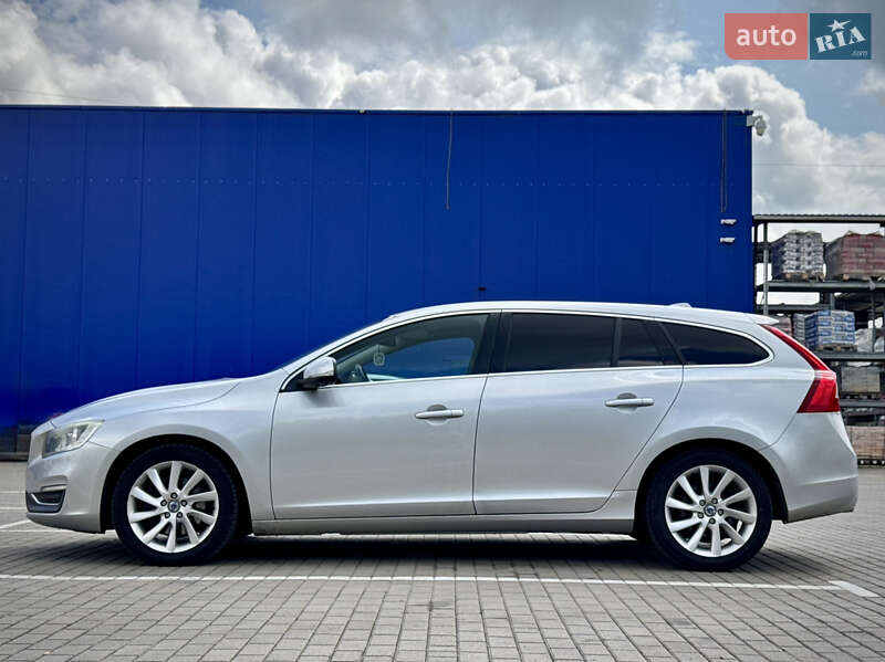 Универсал Volvo V60 2014 в Ровно