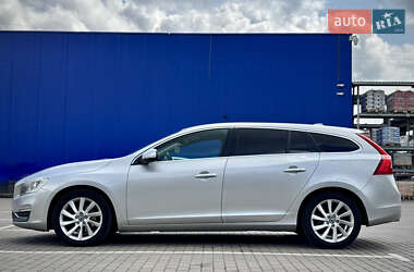 Универсал Volvo V60 2014 в 