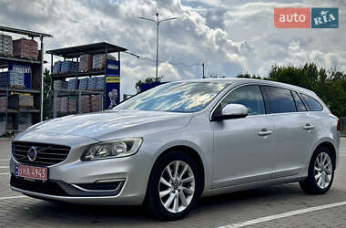 Универсал Volvo V60 2014 в 