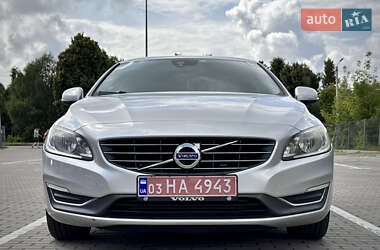 Универсал Volvo V60 2014 в 