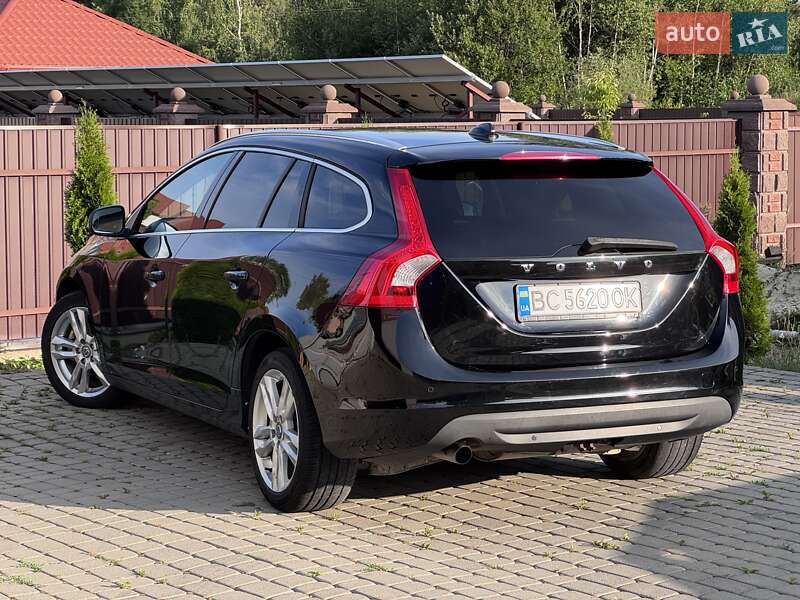 Универсал Volvo V60 2010 в Стрые