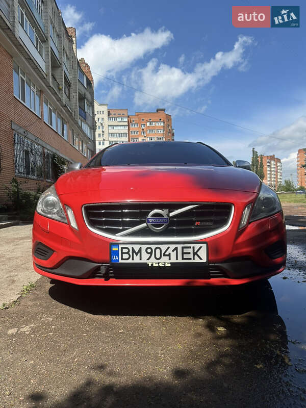 Універсал Volvo V60 2012 в Сумах