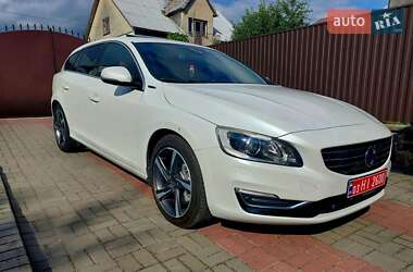 Универсал Volvo V60 2014 в 