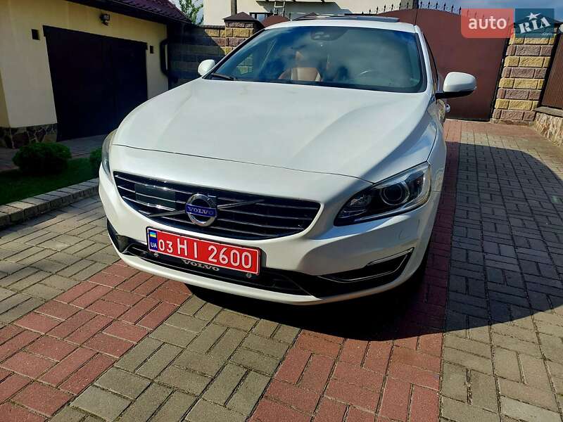 Універсал Volvo V60 2014 в Бродах