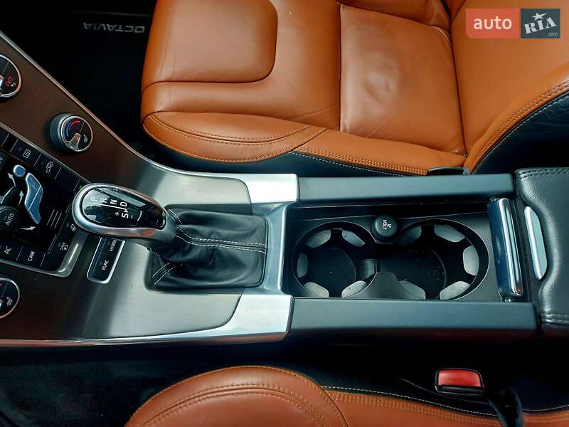 Універсал Volvo V60 2014 в Бродах
