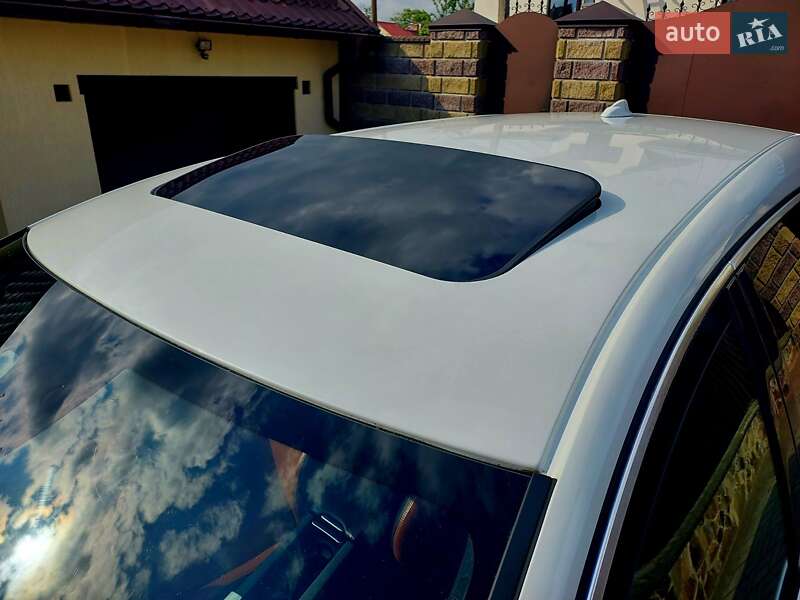 Універсал Volvo V60 2014 в Бродах