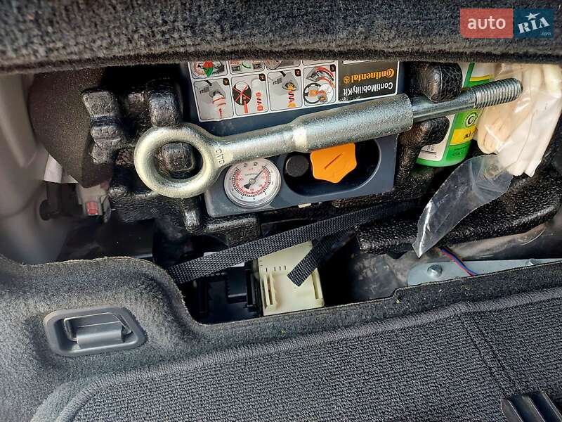 Універсал Volvo V60 2014 в Бродах