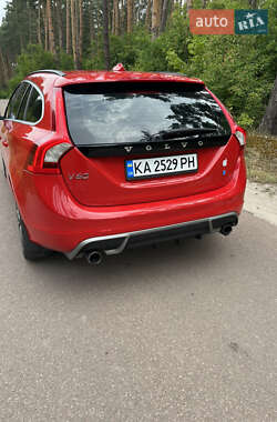 Универсал Volvo V60 2013 в 