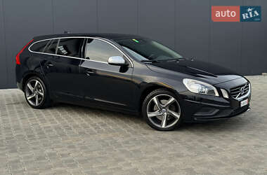 Универсал Volvo V60 2011 в 