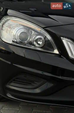 Универсал Volvo V60 2011 в 