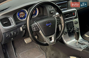Универсал Volvo V60 2011 в 