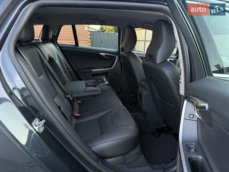 Универсал Volvo V60 2014 в Виннице