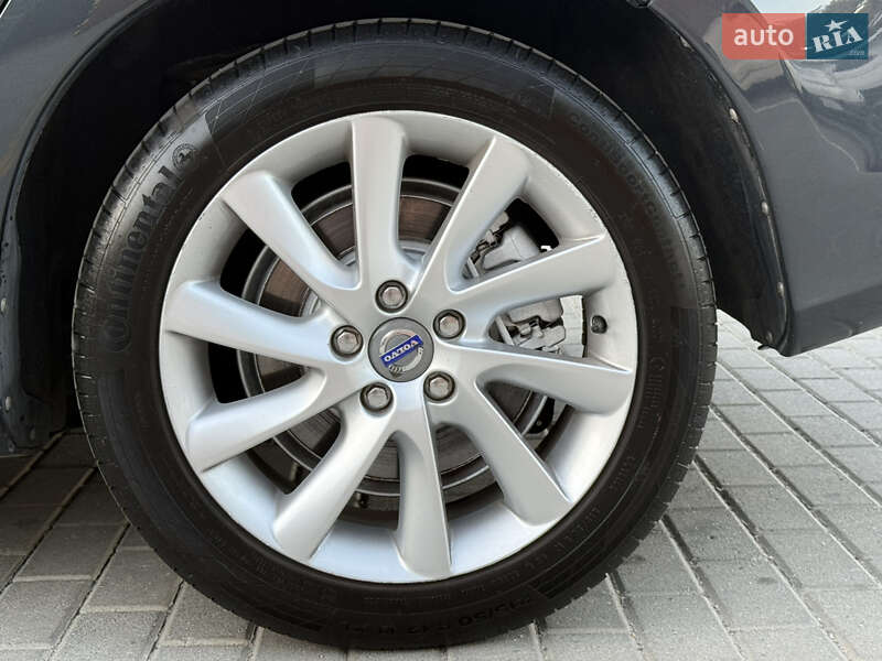 Универсал Volvo V60 2014 в Виннице