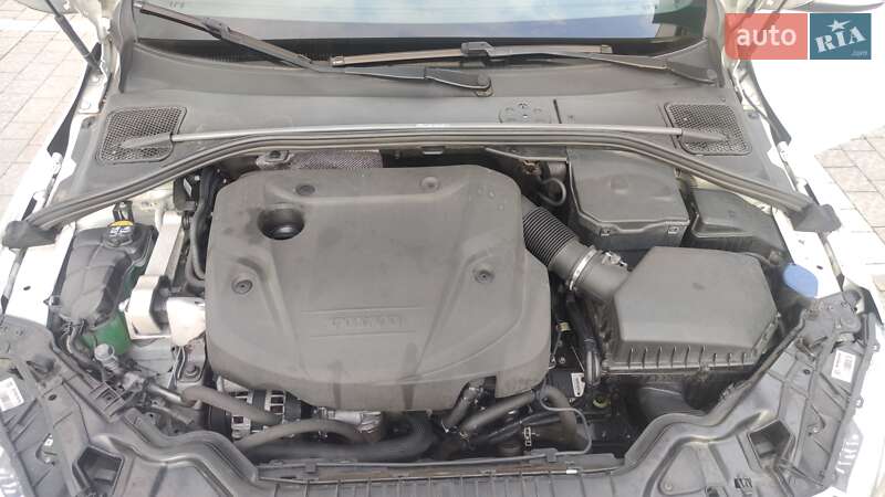 Универсал Volvo V60 2018 в Львове