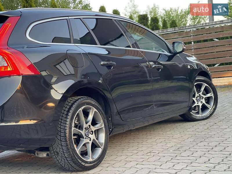 Универсал Volvo V60 2014 в Звягеле