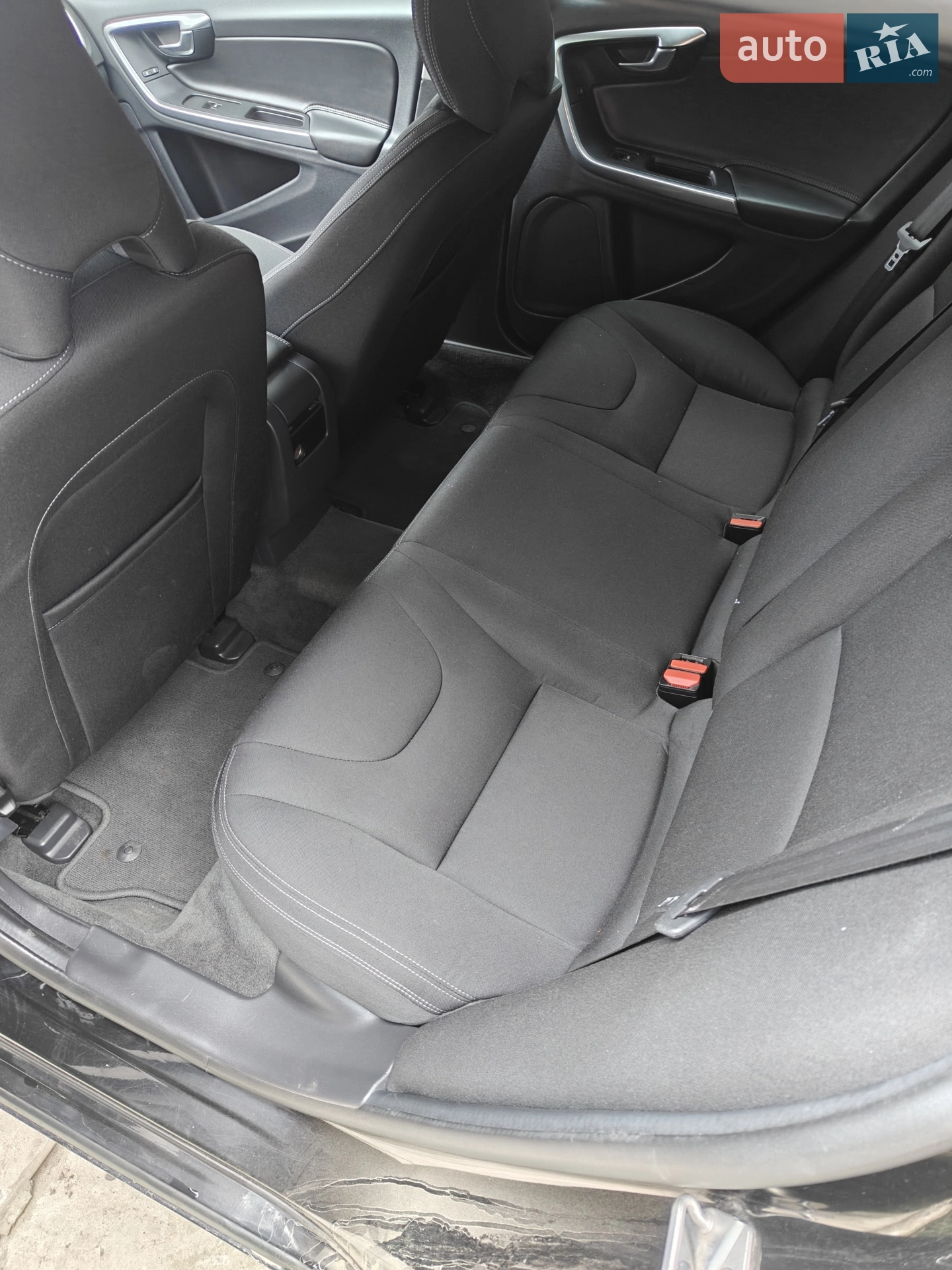 2015 Volvo V60 - мініатюра 5