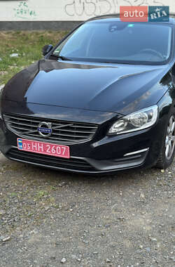 Универсал Volvo V60 2013 в 