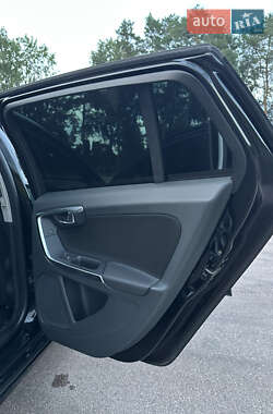 Универсал Volvo V60 2011 в 
