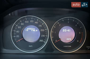 Универсал Volvo V60 2011 в 