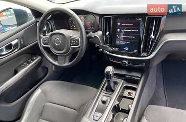 Универсал Volvo V60 2019 в 