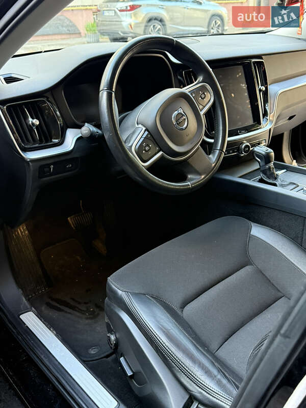Универсал Volvo V60 2019 в Хмельницком фото 10 Универсал Volvo V60 2019 в Хмельницком