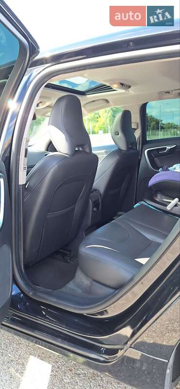 Универсал Volvo V60 2014 в Львове