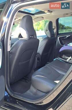 Универсал Volvo V60 2014 в 