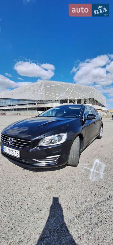 Универсал Volvo V60 2014 в Львове