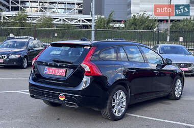 Универсал Volvo V60 2013 в 