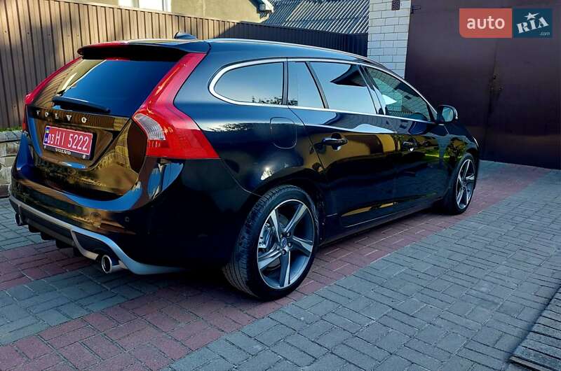 Универсал Volvo V60 2012 в Бродах