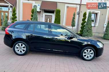 Универсал Volvo V60 2012 в 