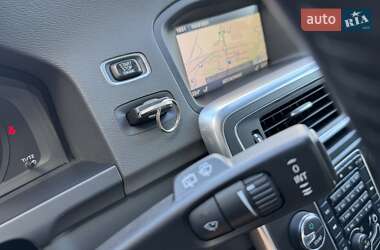 Универсал Volvo V60 2012 в 