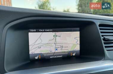 Универсал Volvo V60 2012 в 
