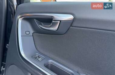 Универсал Volvo V60 2012 в 