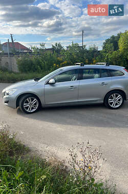 Универсал Volvo V60 2012 в Житомире