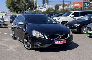 Універсал Volvo V60 2013 в Києві