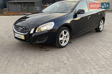 Универсал Volvo V60 2011 в 