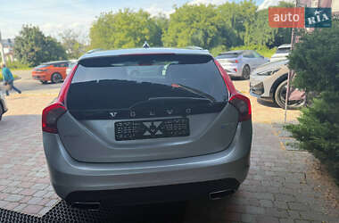 Универсал Volvo V60 2016 в 