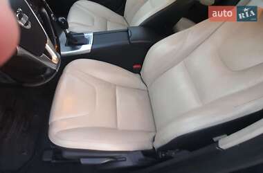 Универсал Volvo V60 2013 в 
