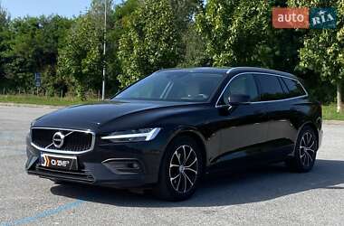 Универсал Volvo V60 2019 в 