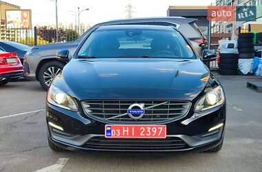 Универсал Volvo V60 2013 в 