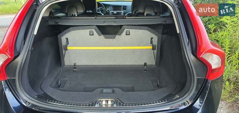 Универсал Volvo V60 2016 в Ирпене фото 14 Универсал Volvo V60 2016 в Ирпене