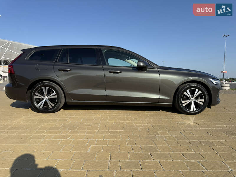 Универсал Volvo V60 2019 в Львове