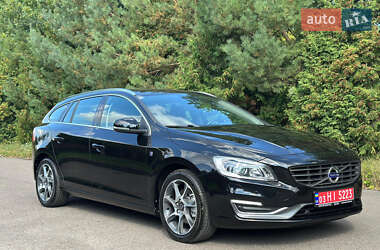 Универсал Volvo V60 2015 в 