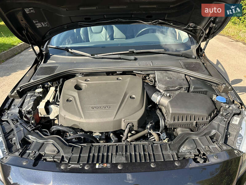 Універсал Volvo V60 2015 в Рівному
