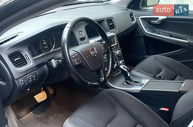 Универсал Volvo V60 2014 в 