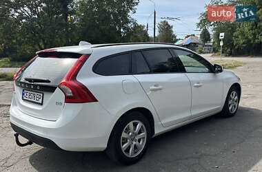 Универсал Volvo V60 2011 в 