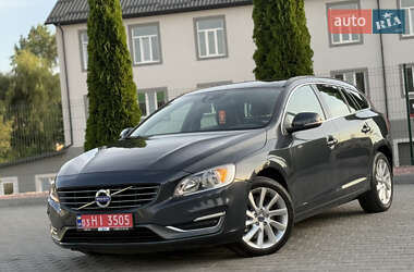 Універсал Volvo V60 2014 в Вінниці