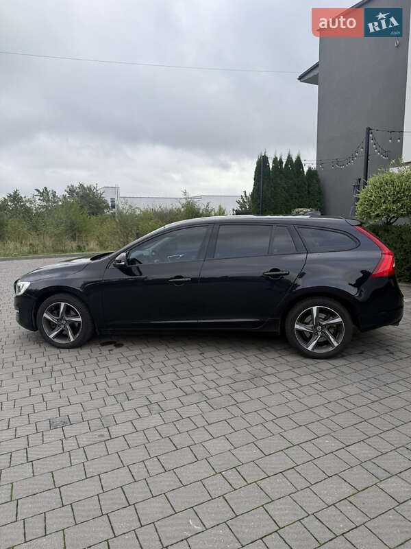 Універсал Volvo V60 2015 в Стрию